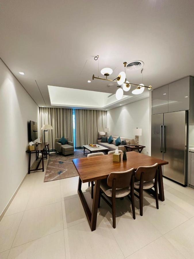 Ocean Mountain View Apartment At The Address Füceyre Dış mekan fotoğraf