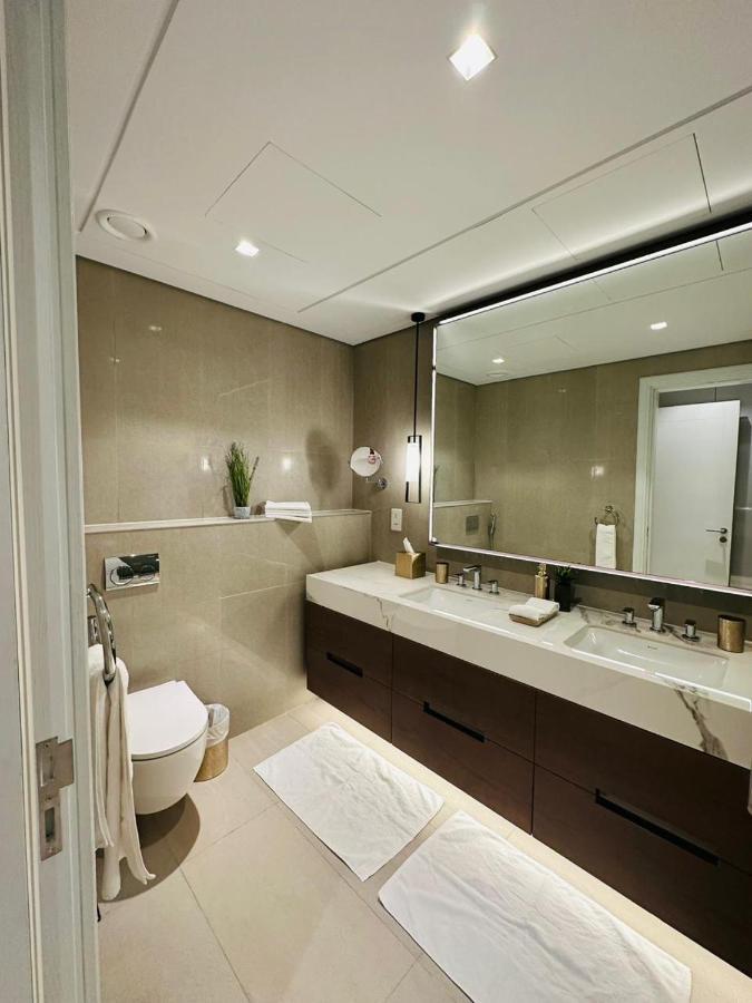 Ocean Mountain View Apartment At The Address Füceyre Dış mekan fotoğraf