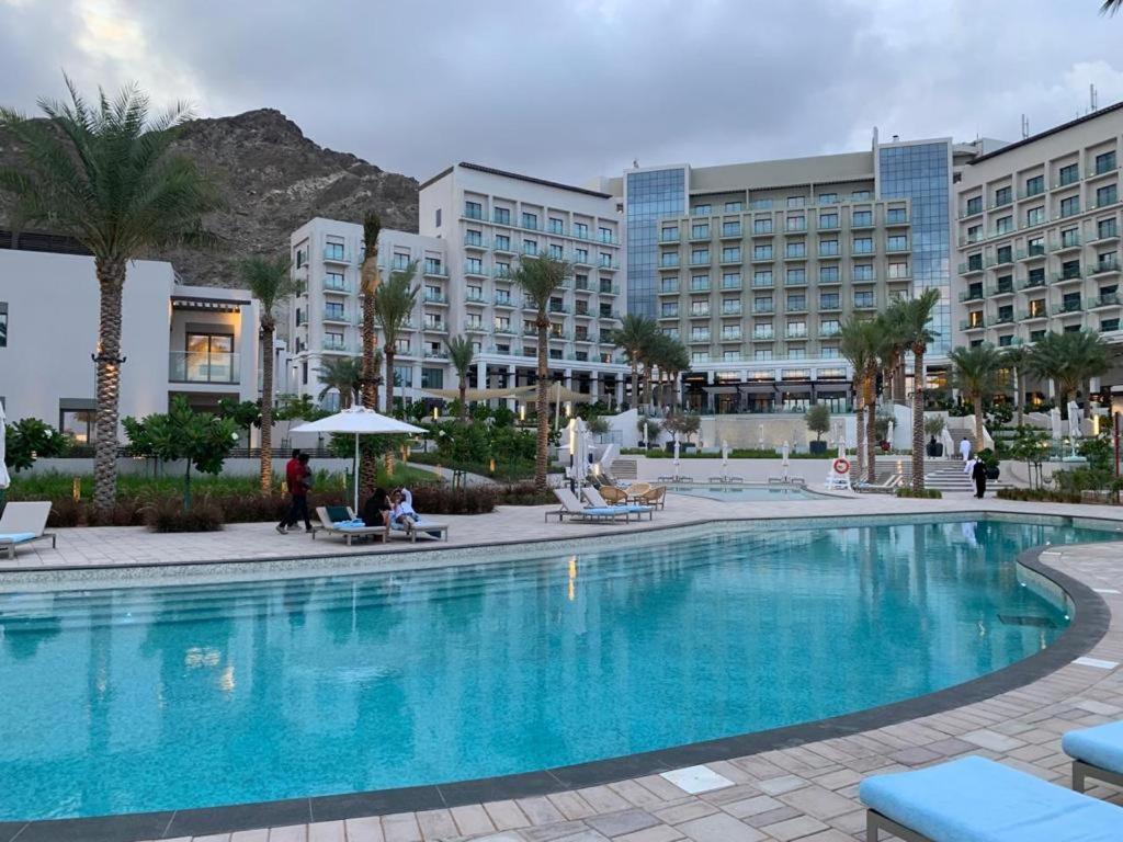 Ocean Mountain View Apartment At The Address Füceyre Dış mekan fotoğraf